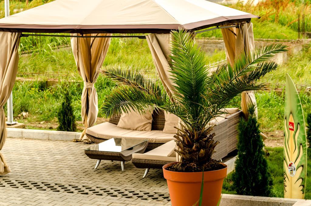 Babylonia Resort Костинешти Экстерьер фото