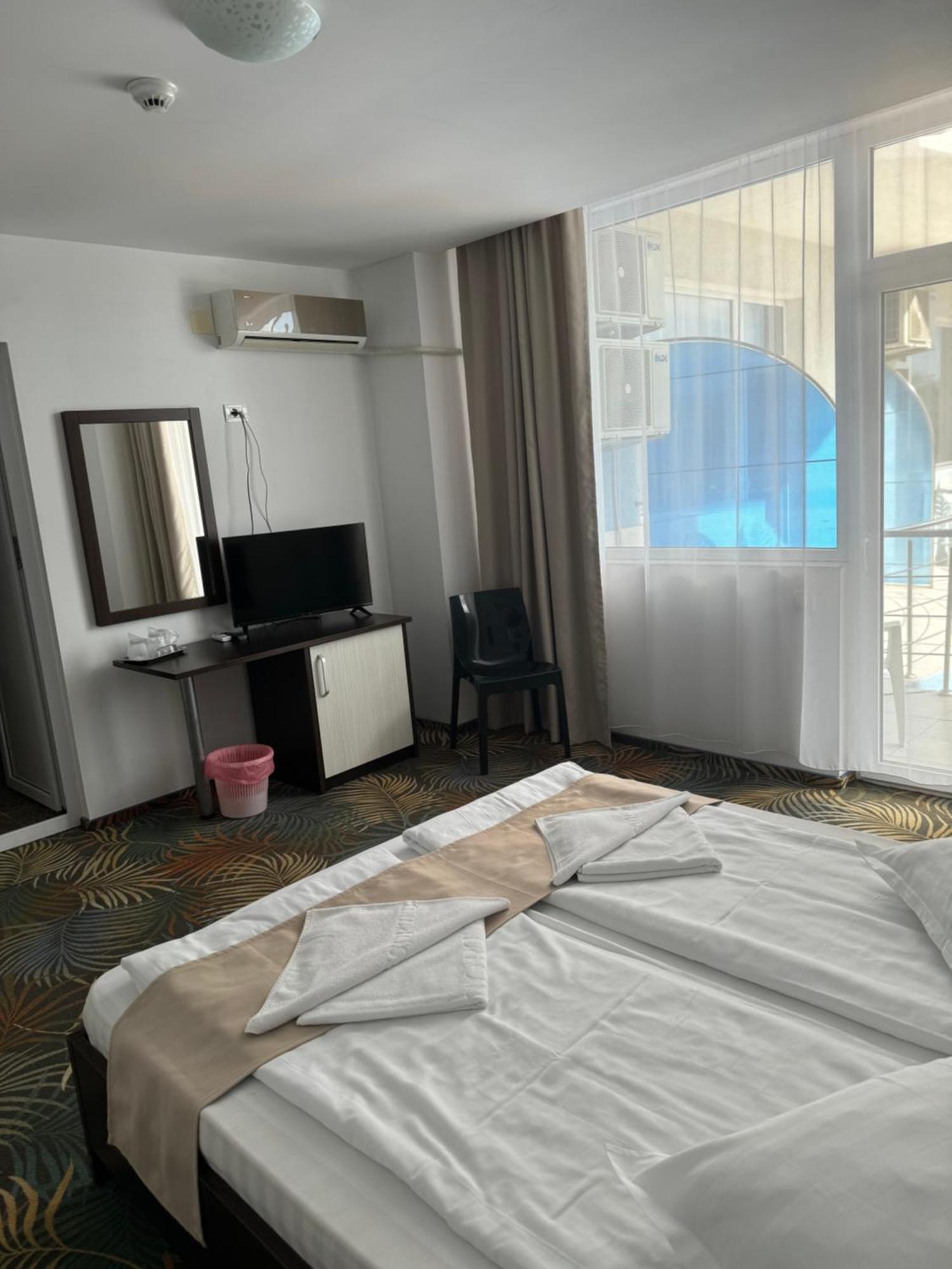 Babylonia Resort Костинешти Экстерьер фото