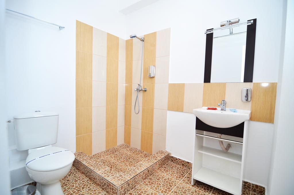 Babylonia Resort Костинешти Экстерьер фото