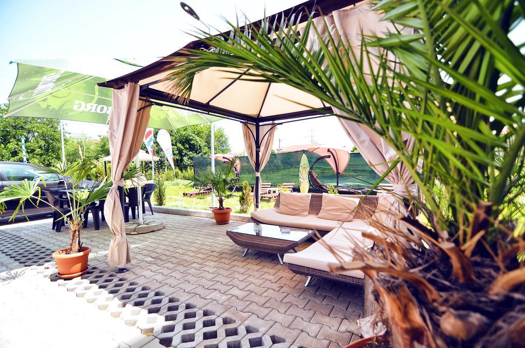 Babylonia Resort Костинешти Экстерьер фото