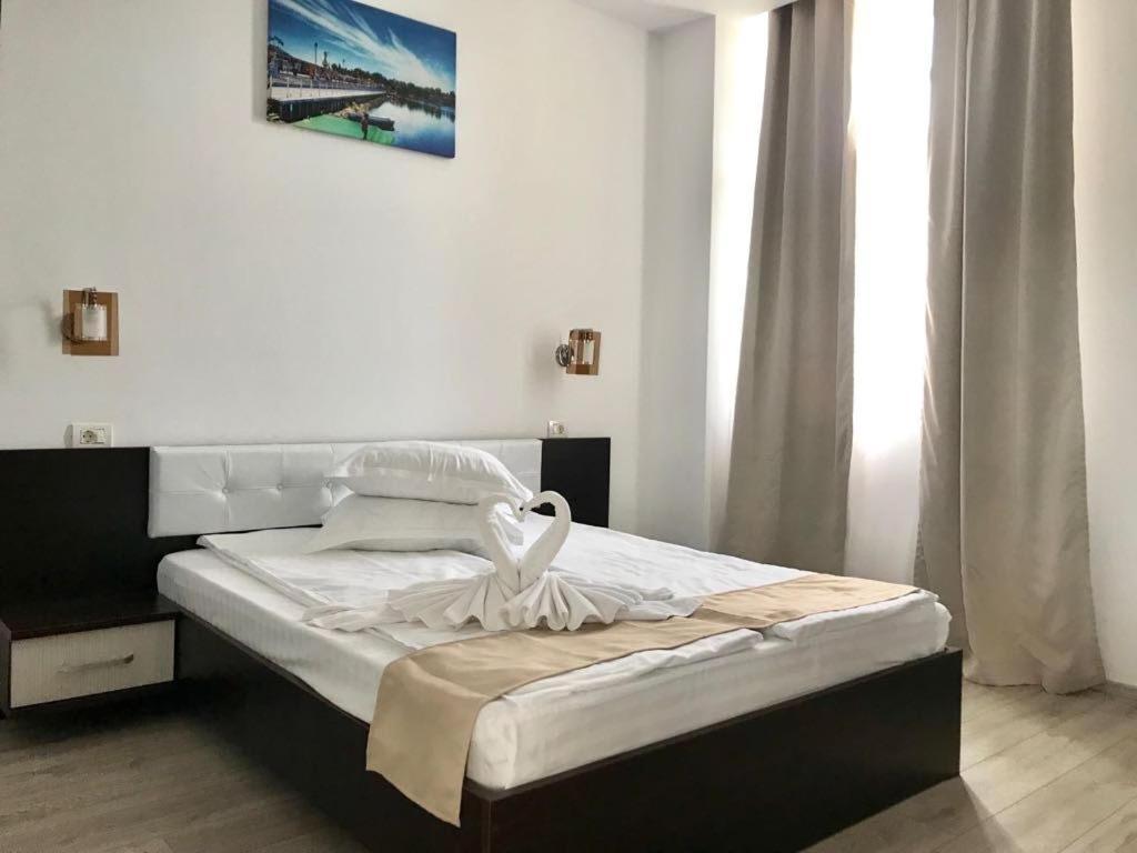 Babylonia Resort Костинешти Экстерьер фото