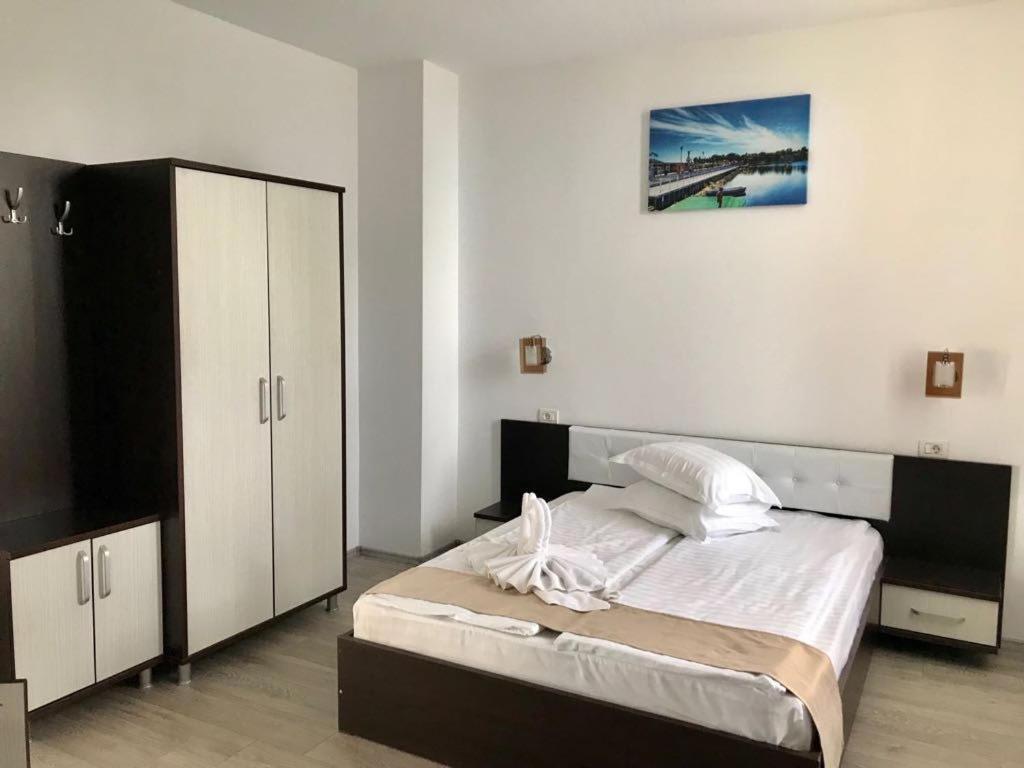 Babylonia Resort Костинешти Экстерьер фото